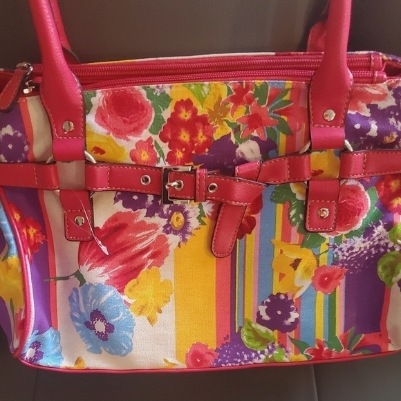 Floral multicolored and pink medium size purse - Picture 3 of 9